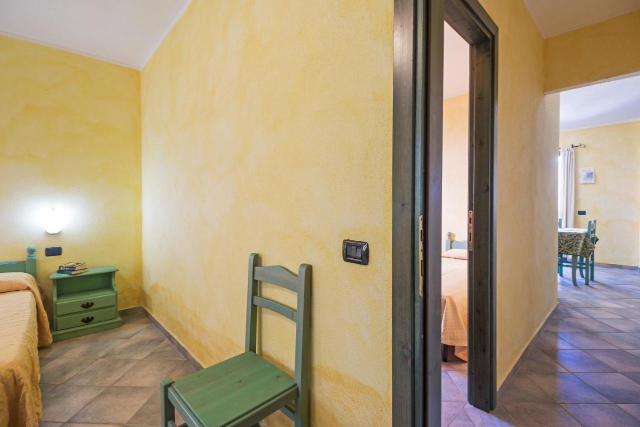 Residenza Gli Ontani Hotel Orosei Luaran gambar