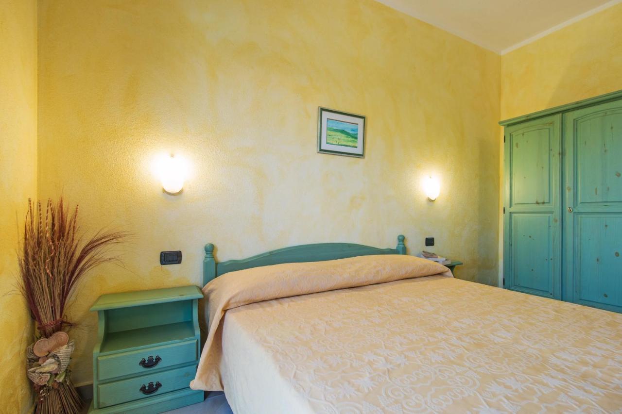 Residenza Gli Ontani Hotel Orosei Luaran gambar