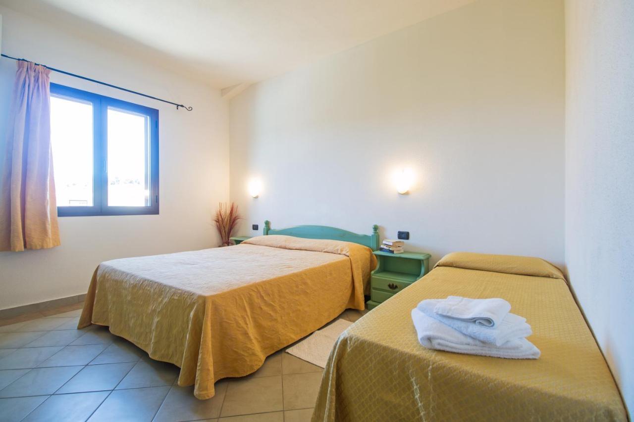 Residenza Gli Ontani Hotel Orosei Luaran gambar