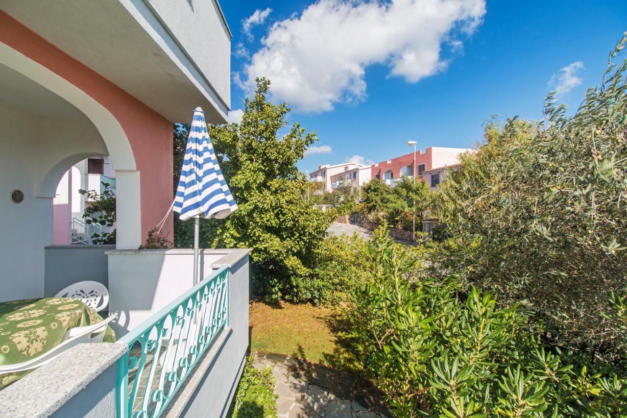 Residenza Gli Ontani Hotel Orosei Luaran gambar