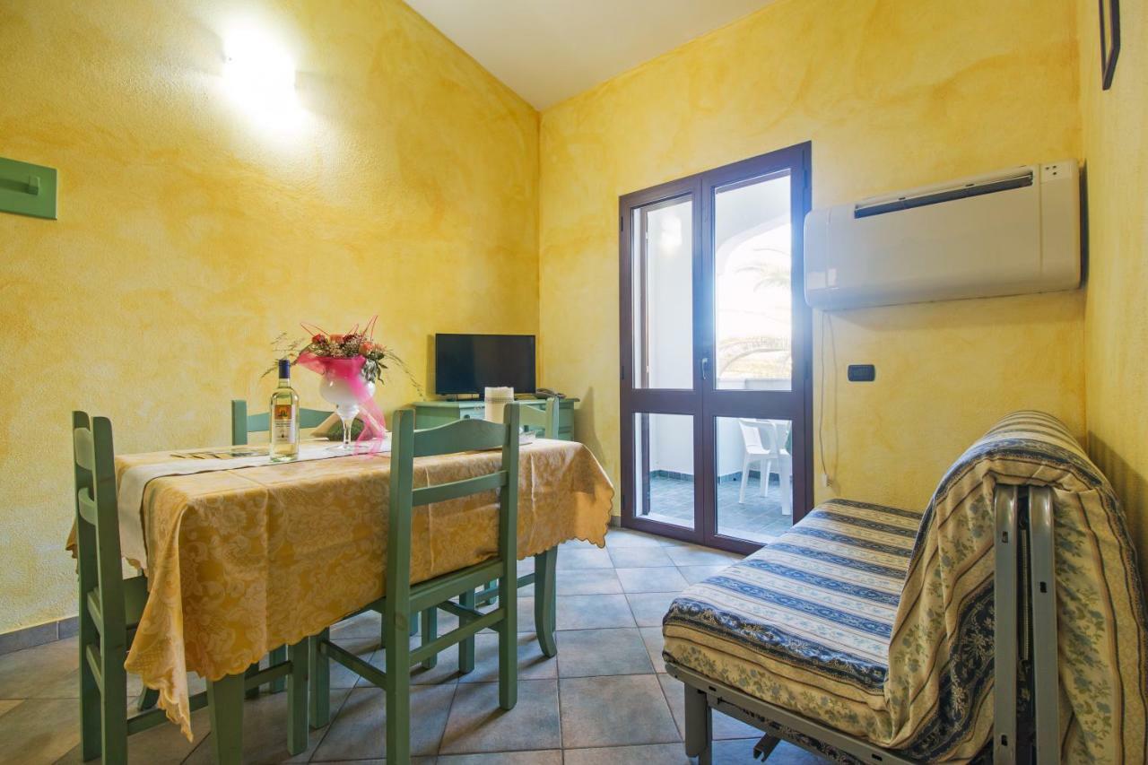 Residenza Gli Ontani Hotel Orosei Luaran gambar